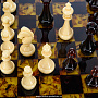 Шахматы с инкрустацией и фигурами из янтаря "Кристалл" 42х42 см, фотография 8. Интернет-магазин ЛАВКА ПОДАРКОВ