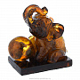 Статуэтка из янтаря "Слон с шаром", фотография 1. Интернет-магазин ЛАВКА ПОДАРКОВ