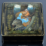   лаковая миниатюра ШКАТУЛКА "Серый волк" 16,5*16,5*7,5см Авт.Краснов