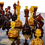 Шахматный ларец с инкрустацией и фигурами из янтаря 65х65 см, фотография 10. Интернет-магазин ЛАВКА ПОДАРКОВ