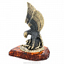 Статуэтка с янтарем "Орел Кавказ", фотография 1. Интернет-магазин ЛАВКА ПОДАРКОВ