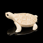   Изделия из кости Скульптура "ЧЕРЕПАХА" Бивень мамонта Л319