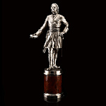 0060472 Нат.камень Скульптура "ИМПЕРАТОР ПЕТР ПЕРВЫЙ" Обсидиан, латунь, с серебрением