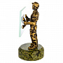Бронзовая статуэтка строителя "Стекольщик", фотография 2. Интернет-магазин ЛАВКА ПОДАРКОВ