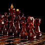 Шахматы деревянные с фигурами из янтаря, фотография 3. Интернет-магазин ЛАВКА ПОДАРКОВ