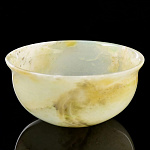 0058926 ПИАЛА Нефрит белый пейзажный 