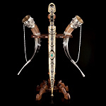 3974/АД Оружие сувенирное КИНЖАЛ на стойке с рогами (большая подставка)