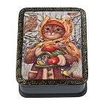 100304 -9,5*6,5*3,5см ШКАТУЛКА "КОШЕЧКА В ЗИМНЕМ ЛЕСУ И ПТИЧКИ"