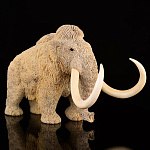 /И807 Изделия из кости Скульптура "ИСПОЛИН" Кость кита 23*16*11см