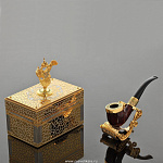  Златоуст НАБОР КУРИТЕЛЬНЫЙ (трубка, подставка, табакерка) в П/У