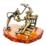 0045877/1238 Сувенир Кошка Бали с официантом Сувенир (коньячный)