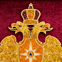 Панно из янтаря "Герб МЧС" 43,5х50 см, фотография 3. Интернет-магазин ЛАВКА ПОДАРКОВ