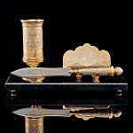 0016900 Златоуст НАБОР НАСТОЛЬНЫЙ 2 предм.: подст.под визитн., нож для бумаг. в П/У