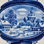 Тарелка декоративная "Зима в деревне". Гжель, фотография 2. Интернет-магазин ЛАВКА ПОДАРКОВ