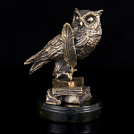 11604-Б Бронза Скульптура "Мудрая сова" (перо стоит)   Сова на книгах