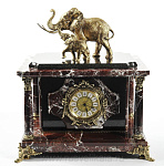 23799 Нат.камень СЕЙФ с ЧАСАМИ "Слоны" 48*44*34см Яшма, Бронза, позолота