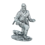 201036-тонир Ол.миниатюра Серия ВОВ "Наводчик орудия" арт.196