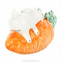 Керамическая статуэтка "Кролик на морковке", фотография 4. Интернет-магазин ЛАВКА ПОДАРКОВ