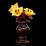 Сувенир из янтаря "Лилии в вазе"