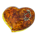 300837-НП Изделия из янтаря Шкатулка Сердце со знаком задика "КОЗЕРОГ" малый 14*10*7см