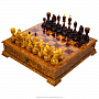 Шахматный ларец из березового капа с янтарными фигурами 42х42 см, фотография 1. Интернет-магазин ЛАВКА ПОДАРКОВ