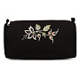 Косметичка "Шиповник". Черная с вышивкой, фотография 2. Интернет-магазин ЛАВКА ПОДАРКОВ