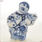 10287 Гжель Скульптура "Балалаечник" 10*8см Авт. Черновы Л.и В.