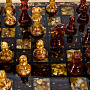 Шахматы с инкрустацией и фигурами из янтаря 28х28 см, фотография 8. Интернет-магазин ЛАВКА ПОДАРКОВ