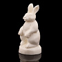 Статуэтка из кости "Кролик на пенечке", фотография 4. Интернет-магазин ЛАВКА ПОДАРКОВ