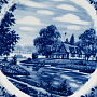 Тарелка декоративная "Пейзаж". Гжель, фотография 2. Интернет-магазин ЛАВКА ПОДАРКОВ