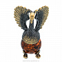 Статуэтка с янтарем "Лебедь с шариком", фотография 2. Интернет-магазин ЛАВКА ПОДАРКОВ