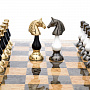 Шахматы из карельской березы с металлическими фигурами 48х48 см, фотография 4. Интернет-магазин ЛАВКА ПОДАРКОВ