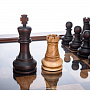 Деревянный шахматный стол 77х77 см, фотография 6. Интернет-магазин ЛАВКА ПОДАРКОВ