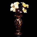 Сувенир "Букет цветов в вазе 5" из янтаря
