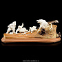 Скульптура "Охота на медведя" (цевка мамонта), фотография 3. Интернет-магазин ЛАВКА ПОДАРКОВ