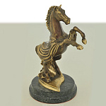 139231 Бронза Скульптура "Конь с парчей"