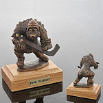 0017695 Бронза Скульптура "Мишка-хоккеист"(Олимпиада) Авт.работа 