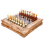 Шахматы из карельской березы и фигурами из янтаря 45х45 см, фотография 1. Интернет-магазин ЛАВКА ПОДАРКОВ