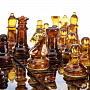 Шахматы с инкрустацией и фигурами из янтаря 32х32 см, фотография 6. Интернет-магазин ЛАВКА ПОДАРКОВ