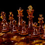 Шахматный ларец с янтарными фигурами "Старый замок", фотография 2. Интернет-магазин ЛАВКА ПОДАРКОВ