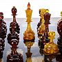 Шахматный ларец с инкрустацией и фигурами из янтаря 65х65 см, фотография 8. Интернет-магазин ЛАВКА ПОДАРКОВ