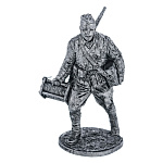 0080102 Олов.миниатюра некраш. 6-11мм Красноармеец-связист, пехота красной армии 1943-45гг. СССР