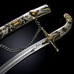 8799/АД Сабля Восточная "ЛЕВ" мет. ножны/кабошон, сер/зол 