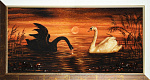 Янтарная картина "Лебеди"