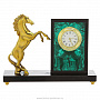 Часы из малахита "Конь", фотография 1. Интернет-магазин ЛАВКА ПОДАРКОВ