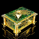 0040398 Златоуст ШКАТУЛКА "ПАУТИНКА" Нефрит, позолота 