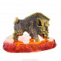 Статуэтка на янтаре "Кабан Пумба", фотография 2. Интернет-магазин ЛАВКА ПОДАРКОВ
