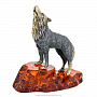 Статуэтка с янтарем "Волк, воющий на луну", фотография 3. Интернет-магазин ЛАВКА ПОДАРКОВ