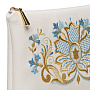 Косметичка кожаная с вышивкой "Васильки". Белая, фотография 3. Интернет-магазин ЛАВКА ПОДАРКОВ