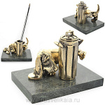 26404 Бронза статуэтка  "Собака с баком"